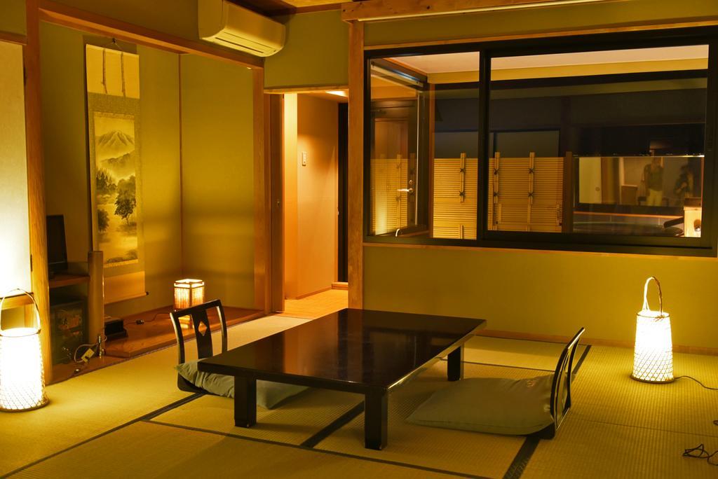 Shin Kaikatei Izumi Hotel Izu  Buitenkant foto